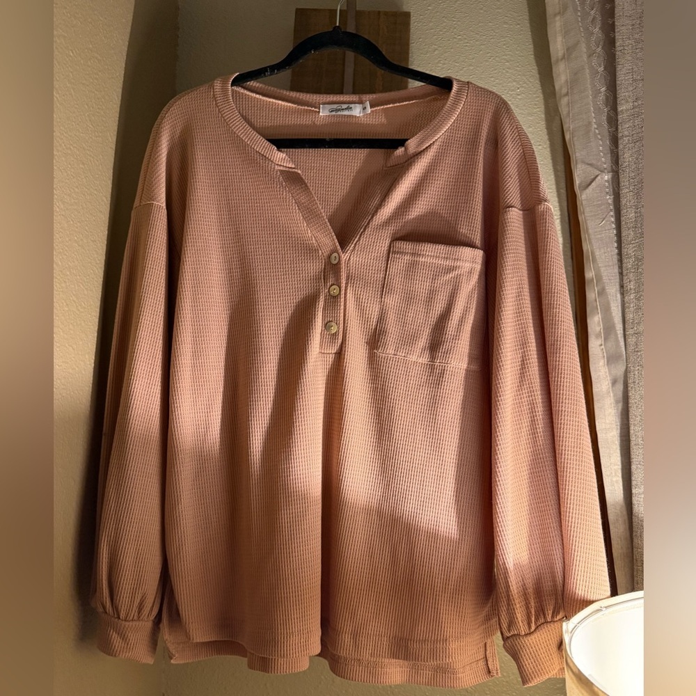 NWOT Magnolia Boutique blush pink waffle Henley S